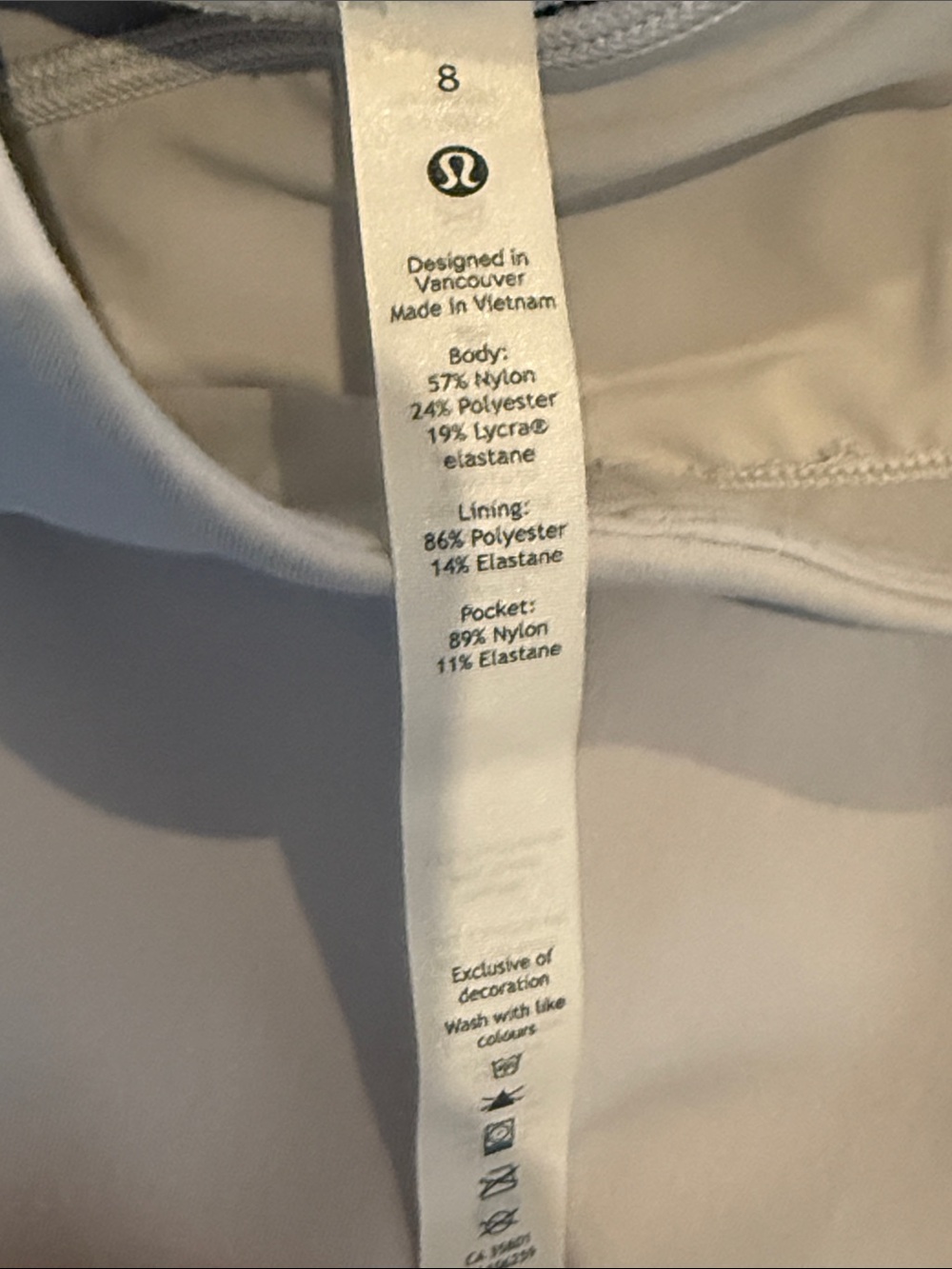 Lululemon Women's AirWrap Pullover Mock-Neck - Size 8 - Picture 7 of 7
